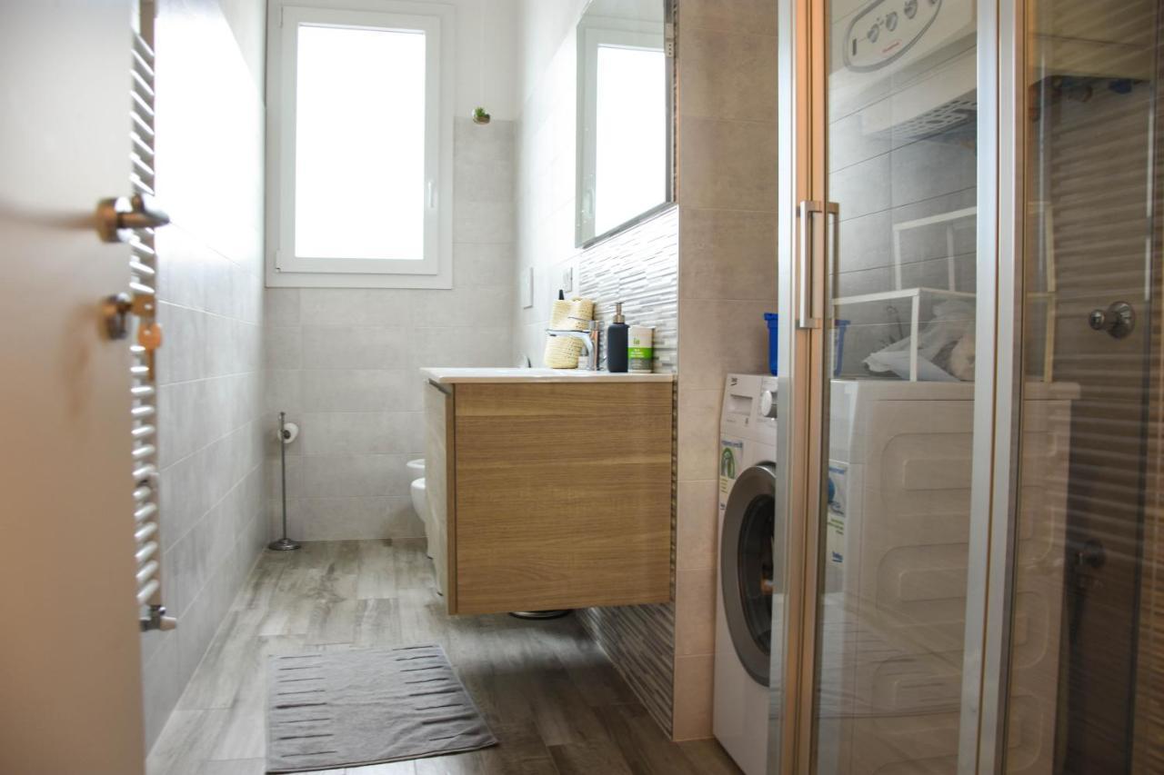 Bologna Accommodation - Fiera - Self Checkin - 24H Bagian luar foto