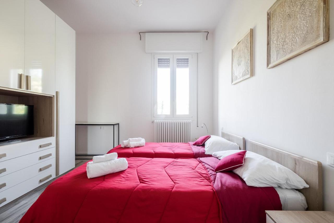 Bologna Accommodation - Fiera - Self Checkin - 24H Bagian luar foto