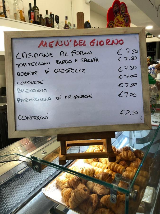 Bologna Accommodation - Fiera - Self Checkin - 24H Bagian luar foto